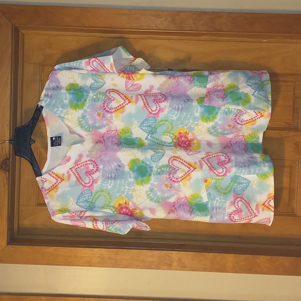 Zoe + Chloe scrub top